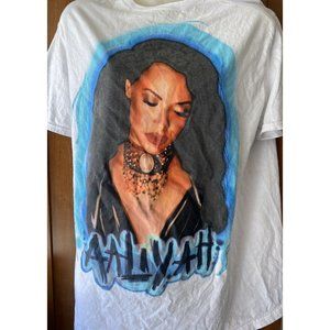 Aaliyah Womens Sz Large White Air Brush Art Graphic Tee T Shirt Aaliyah Brand